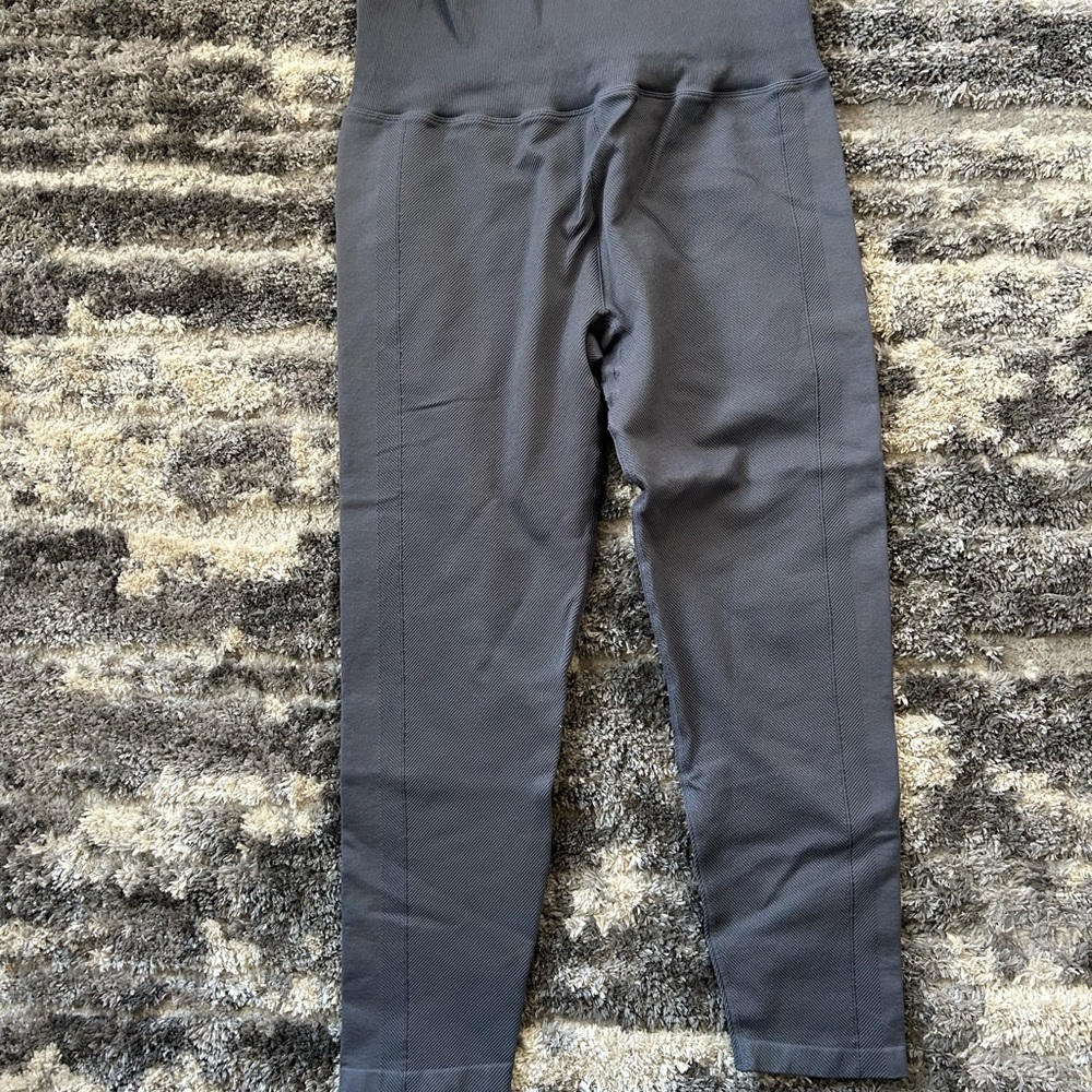 #69 All in Motion Grey Leggings